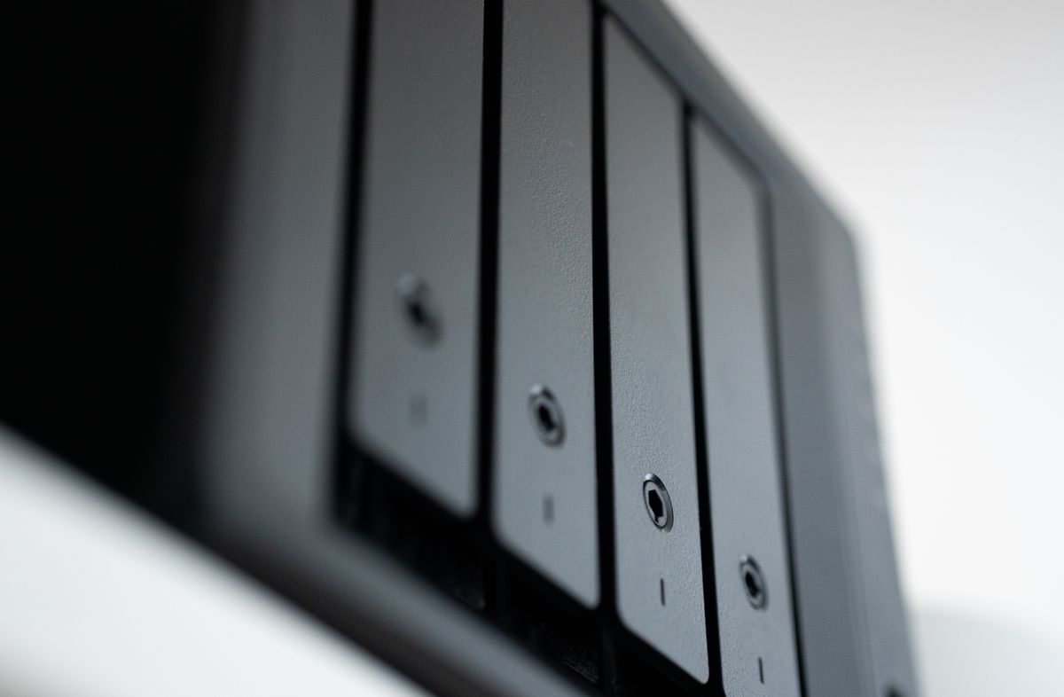 Data storage and backup systems